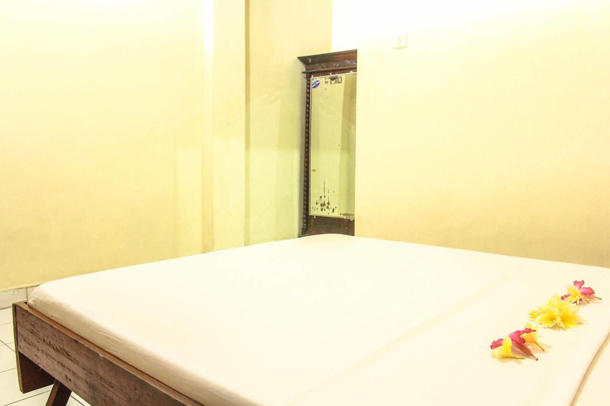 קוטה לומבוק Bali Manik Beach Inn מראה חיצוני תמונה
